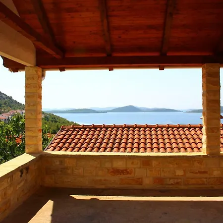 Quiet Place With Sea View * Drage