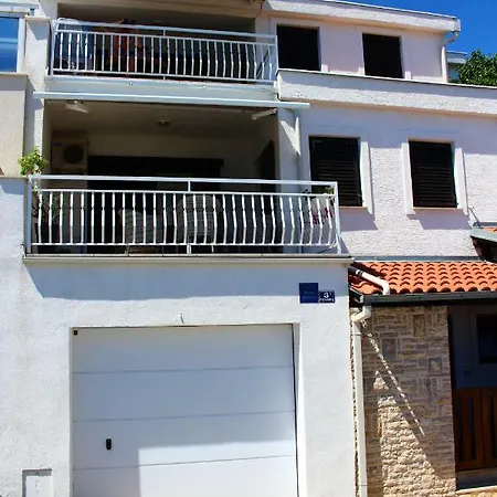 Quiet Place With Sea View Apartment Drage