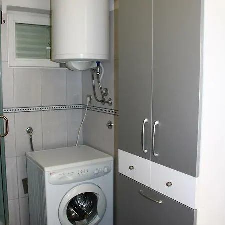 Quiet Place With Sea View Apartamento Drage