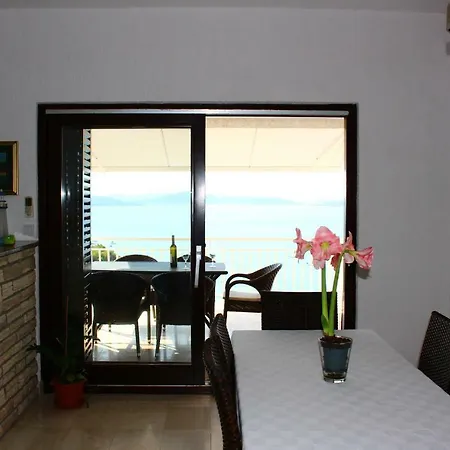 Quiet Place With Sea View * Drage